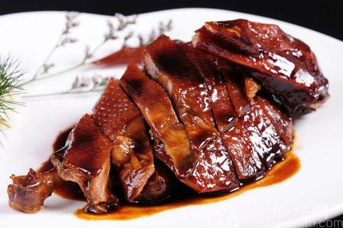 舌尖上的杭州美食：杭州酱鸭