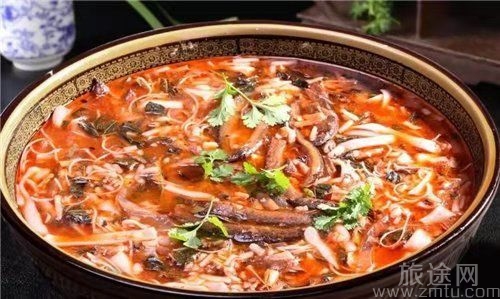 舌尖上的泰顺美食：泗溪泥鳅汤