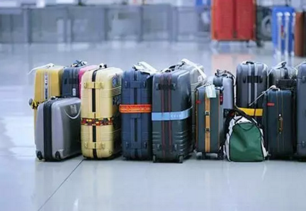 坐飞机可以带多少行李？
