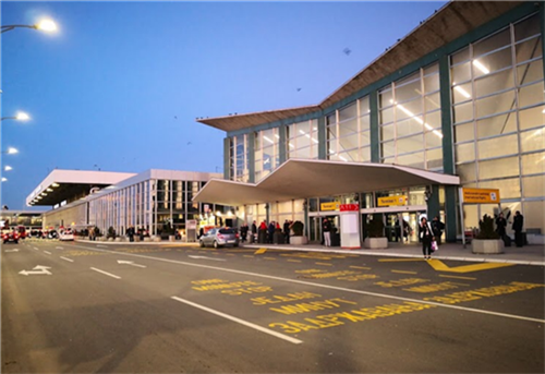 贝尔格莱德尼古拉·特斯拉机场