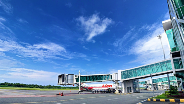 巴厘巴板苏丹穆罕默德·阿吉·苏莱曼机场 瑟宾甘机场