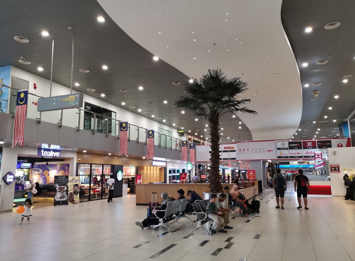 吉隆坡苏丹阿卜杜勒·阿齐兹·沙阿机场 梳邦国际机场