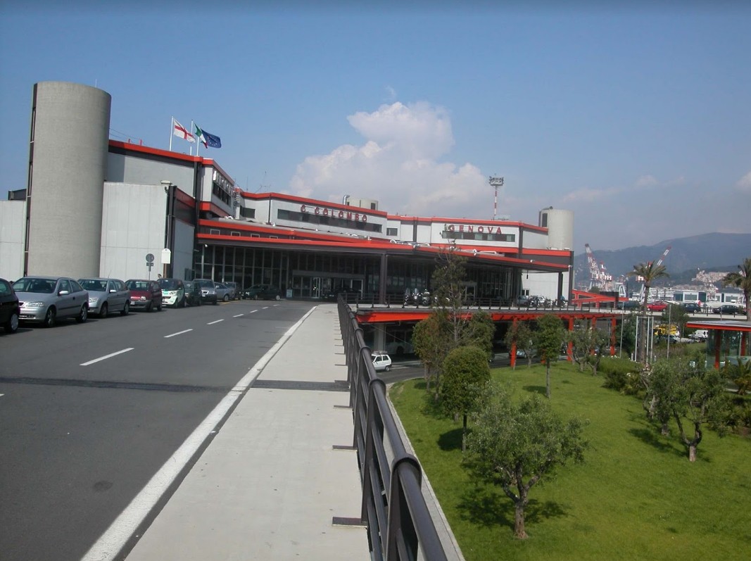 热那亚—西塞斯特里克里斯托弗·哥伦布国际机场